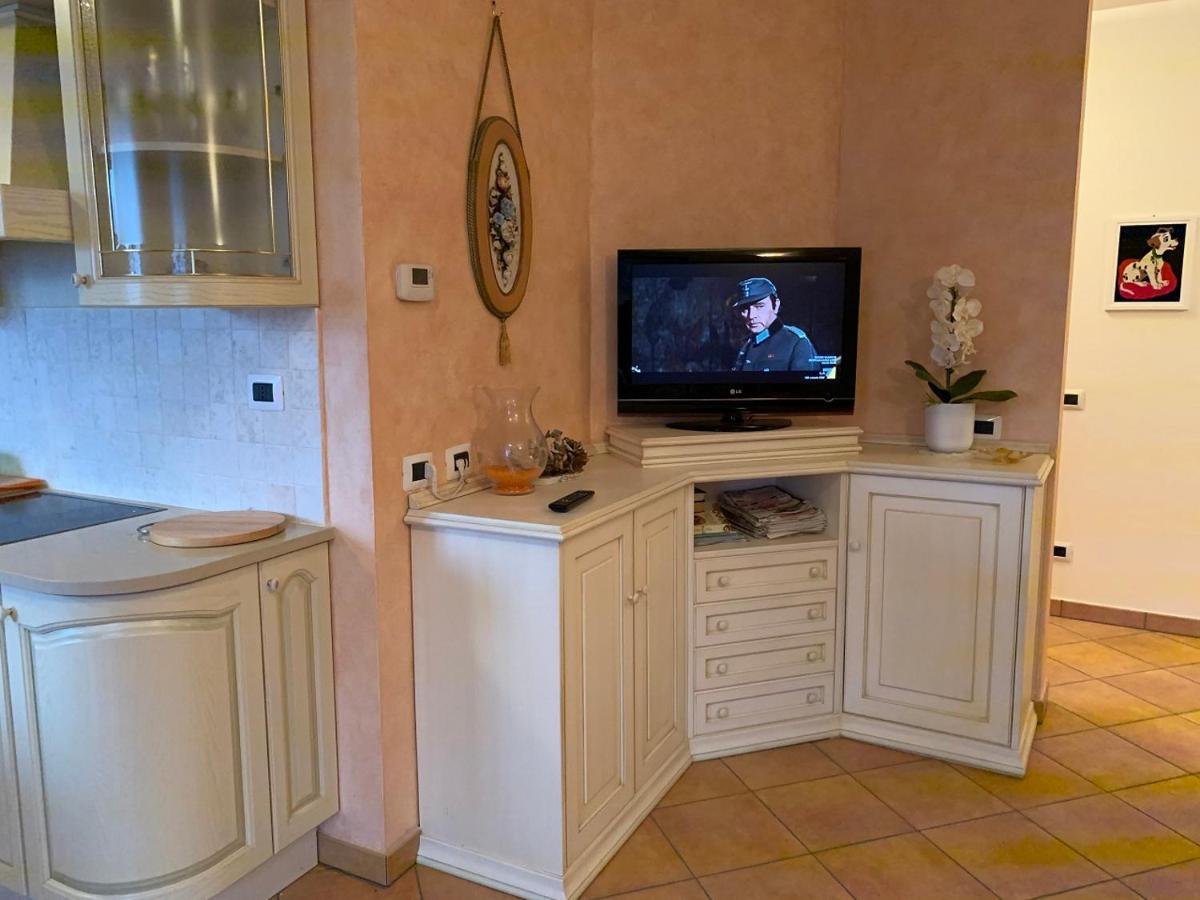 Il Nido Di Giusy Appartamento Ossuccio Esterno foto